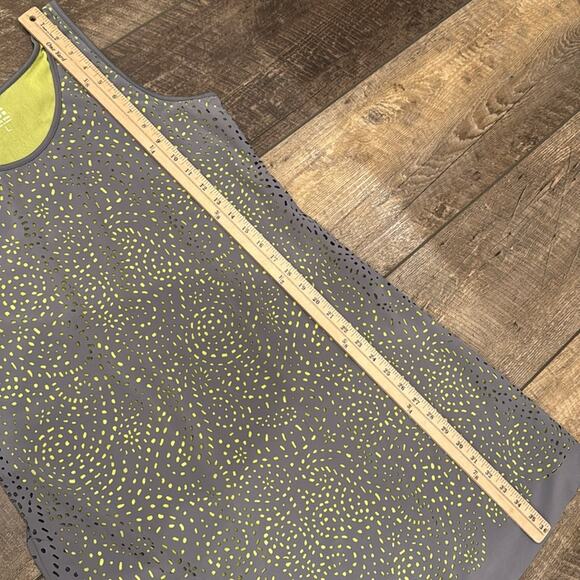 Title Nine Nimblene Eyelet Illusion Sleeveless Active Dress Size L - Picture 5 of 9